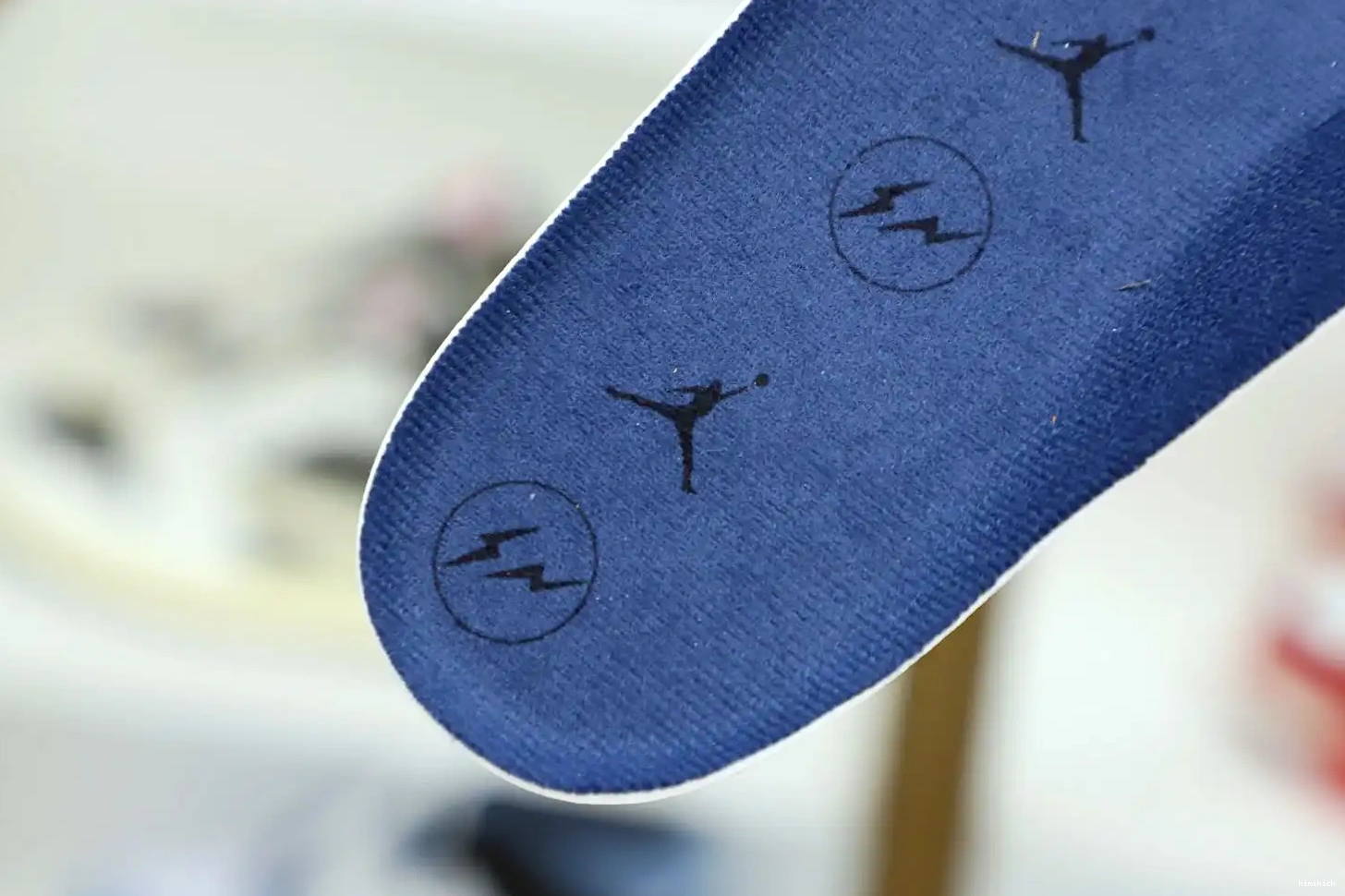 SP 'WHITE' JORDAN 3 Kimikick AIR RETRO DESIGN FRAGMENT X 0414